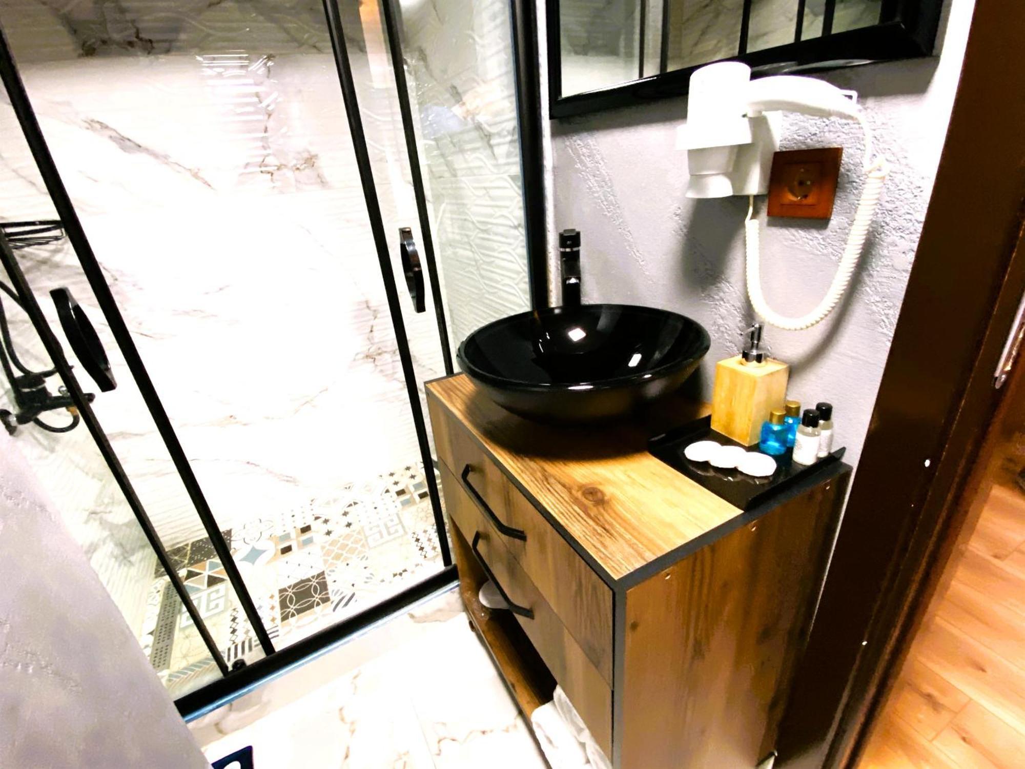 Insta Karakoy Aparthotel